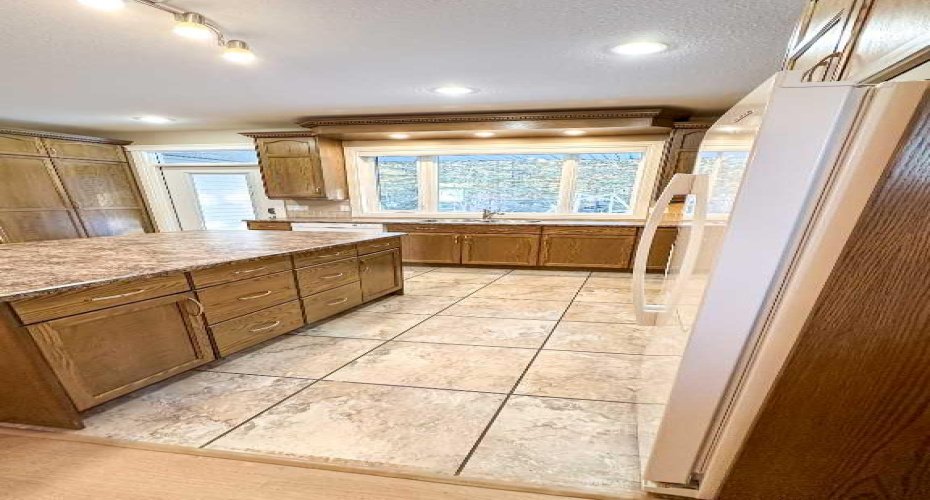 603 5 Street, Sundre, Alberta T0M1X0, 2 Bedrooms Bedrooms, ,2 BathroomsBathrooms,Residential,For Sale,5,A2283568