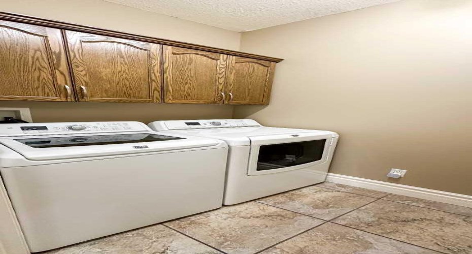 603 5 Street, Sundre, Alberta T0M1X0, 2 Bedrooms Bedrooms, ,2 BathroomsBathrooms,Residential,For Sale,5,A2283568