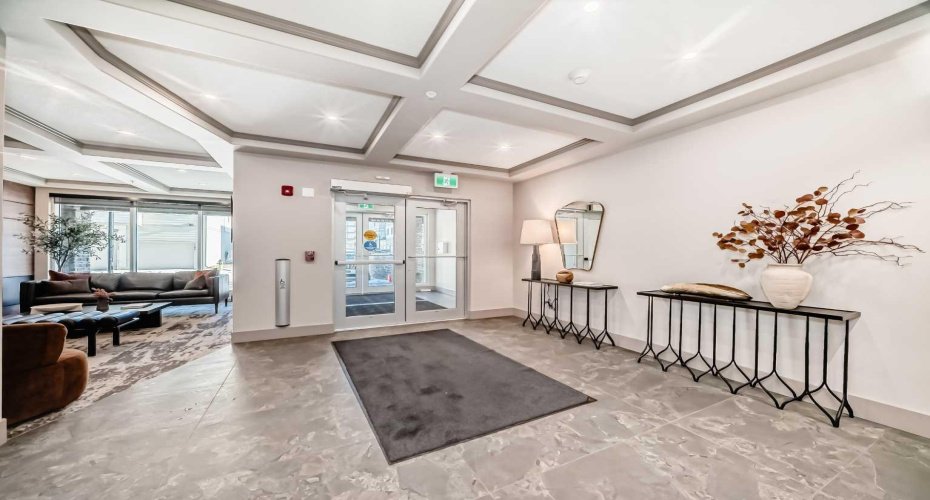 2117 81 Street, Calgary, Alberta T3H6H5, 2 Bedroom Bedrooms, 0 ,1 BathroomBathrooms,Residential,For Sale,81,0,A2283973