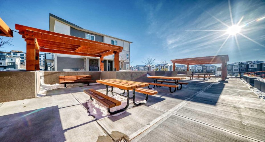 2117 81 Street, Calgary, Alberta T3H6H5, 2 Bedroom Bedrooms, 0 ,1 BathroomBathrooms,Residential,For Sale,81,0,A2283973