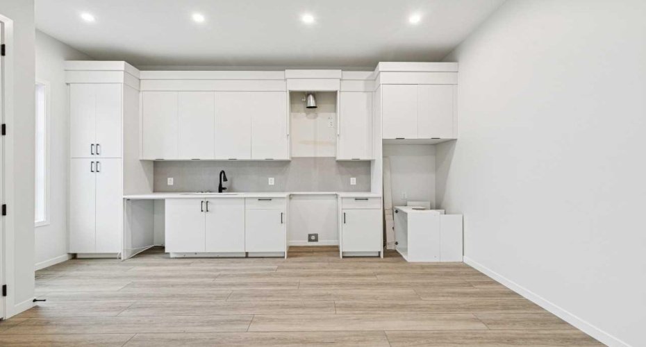 Backyard Suite Kitchen