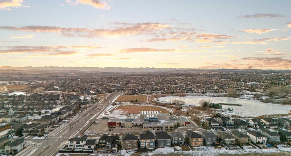 8 Ranchers Meadows, Okotoks, Alberta T1S0P5, 4 Bedrooms Bedrooms, ,4 BathroomsBathrooms,Residential,For Sale,Ranchers,A2282356