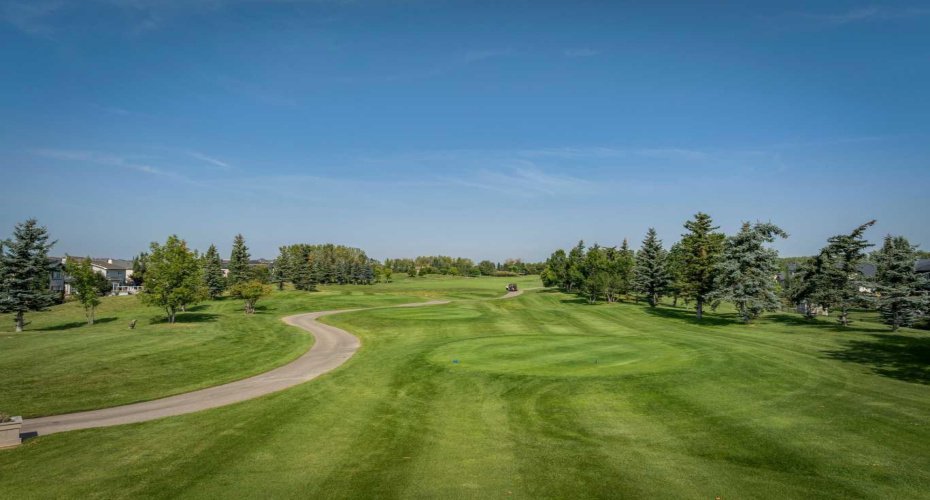 307 Crystal Green Rise, Okotoks, Alberta T1S 2N5, 3 Bedrooms Bedrooms, ,3 BathroomsBathrooms,Residential,For Sale,Crystal Green,A2282595