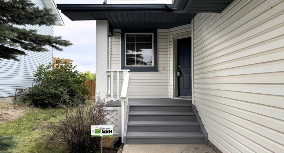 73 Rocky Ridge Heath, Calgary, Alberta T3G 4Z7, 2 Bedroom Bedrooms, 0 ,4 BathroomBathrooms,Residential,For Sale,Rocky Ridge,0,A2283247