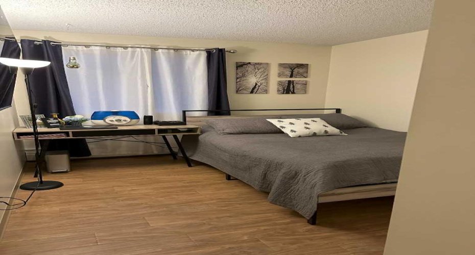 315 Southampton Drive, Calgary, Alberta T2W2T6, 2 Bedroom Bedrooms, 0 ,1 BathroomBathrooms,Residential,For Sale,Southampton,0,A2283285