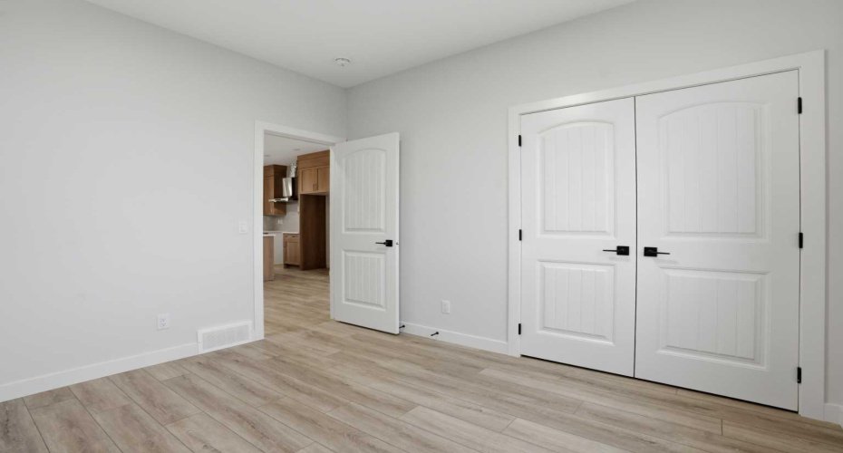 544 Bridgeport Street, Chestermere, Alberta T1X 3E6, 4 Bedrooms Bedrooms, ,3 BathroomsBathrooms,Residential,For Sale,Bridgeport,A2283480