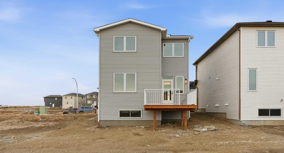 544 Bridgeport Street, Chestermere, Alberta T1X 3E6, 4 Bedrooms Bedrooms, ,3 BathroomsBathrooms,Residential,For Sale,Bridgeport,A2283480