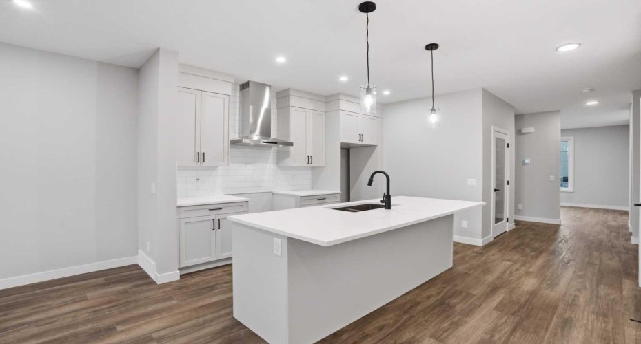 548 Bridgeport Street, Chestermere, Alberta T1X 3E6, 3 Bedrooms Bedrooms, ,3 BathroomsBathrooms,Residential,For Sale,Bridgeport,A2283490