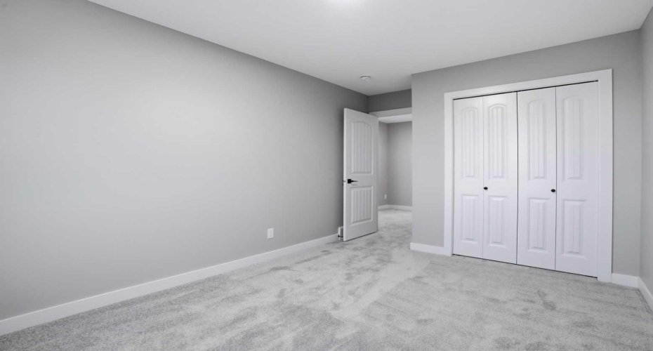 548 Bridgeport Street, Chestermere, Alberta T1X 3E6, 3 Bedrooms Bedrooms, ,3 BathroomsBathrooms,Residential,For Sale,Bridgeport,A2283490