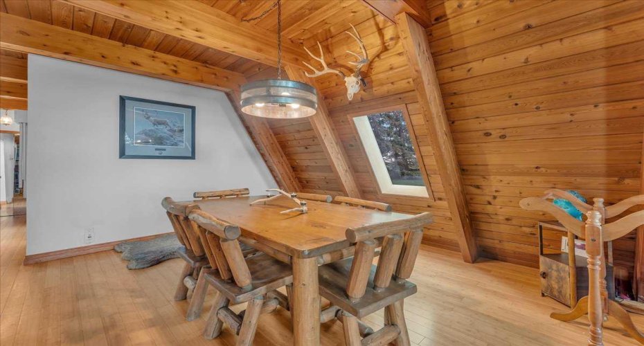 241037 RGE RD 241, Rural Wheatland County, Alberta T1P 2C3, 4 Bedrooms Bedrooms, ,3 BathroomsBathrooms,Residential,For Sale,RGE RD 241,A2283650