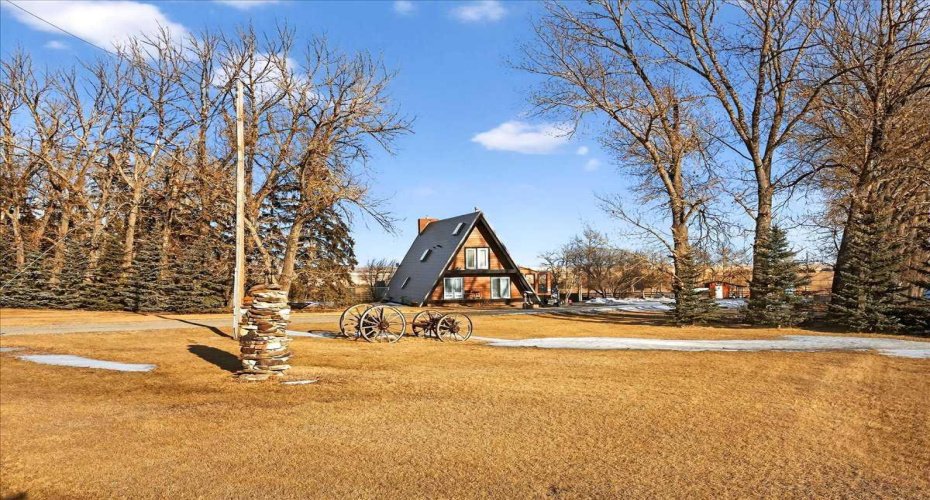 241037 RGE RD 241, Rural Wheatland County, Alberta T1P 2C3, 4 Bedrooms Bedrooms, ,3 BathroomsBathrooms,Residential,For Sale,RGE RD 241,A2283650