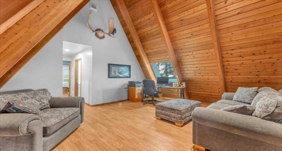 241037 RGE RD 241, Rural Wheatland County, Alberta T1P 2C3, 4 Bedrooms Bedrooms, ,3 BathroomsBathrooms,Residential,For Sale,RGE RD 241,A2283650