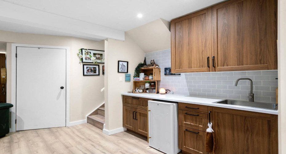 10 Carolina Drive, Cochrane, Alberta T4C 1C2, 3 Bedrooms Bedrooms, ,3 BathroomsBathrooms,Residential,For Sale,Carolina,A2284084