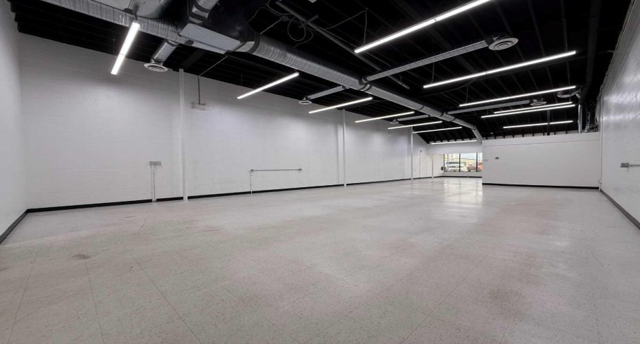 126 Mayor Magrath Drive, Lethbridge, Alberta T1H 3P4, ,Commercial,For Lease,Mayor Magrath,A2284342