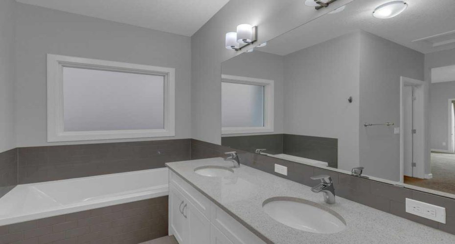 Ensuite sleek granite countertops