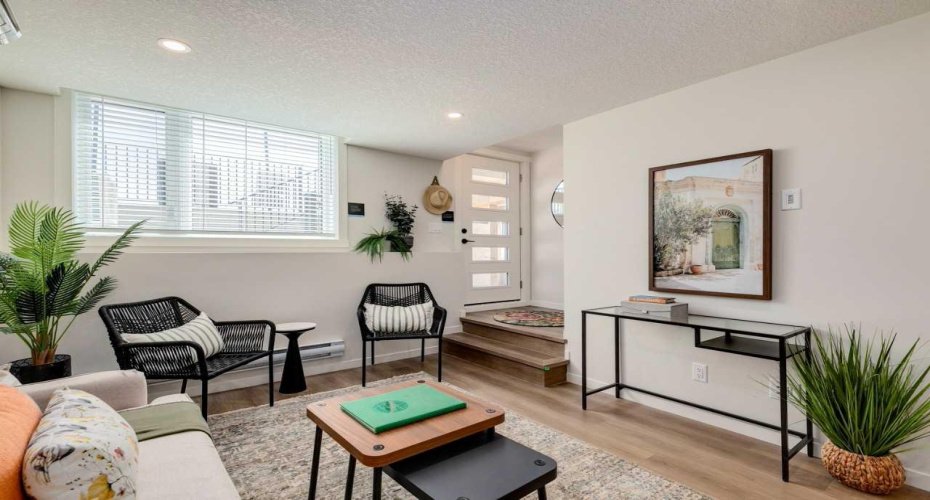 155 Crimson Ridge Place, Calgary, Alberta T3L2M4, 1 Bedroom Bedrooms, ,1 BathroomBathrooms,Residential,For Sale,Crimson Ridge,A2284624