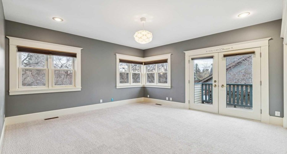 3019 6 Street, Calgary, Alberta T2S 2M1, 5 Bedrooms Bedrooms, ,4 BathroomsBathrooms,Residential,For Sale,6,A2282355