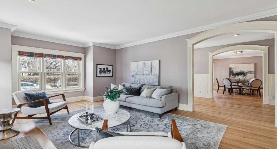 3019 6 Street, Calgary, Alberta T2S 2M1, 5 Bedrooms Bedrooms, ,4 BathroomsBathrooms,Residential,For Sale,6,A2282355