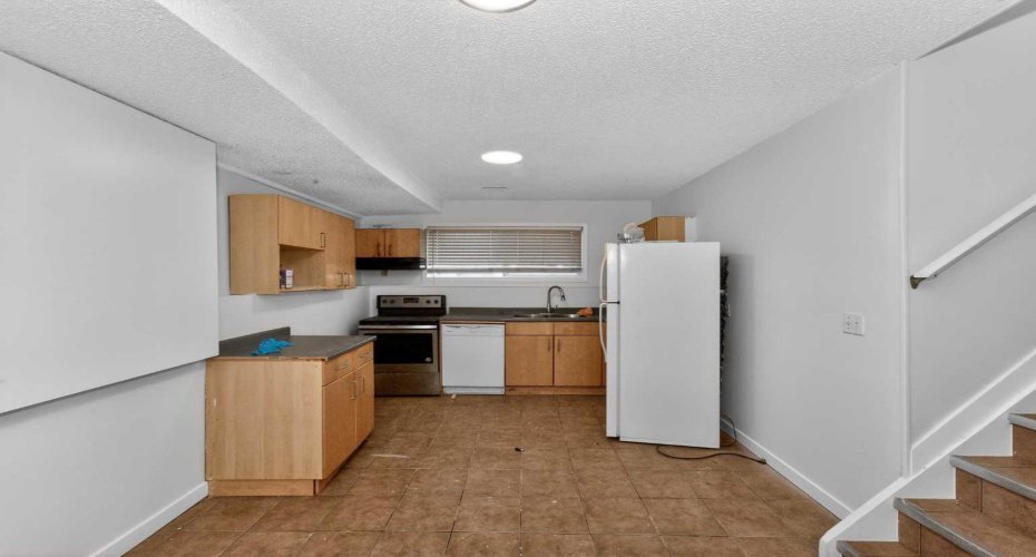 247 Taracove Estate Drive, Calgary, Alberta T3J 4R5, 5 Bedrooms Bedrooms, ,3 BathroomsBathrooms,Residential,For Sale,Taracove Estate,A2282974