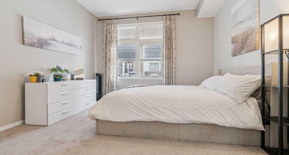 10 Mahogany Mews, Calgary, Alberta T3M 2R1, 2 Bedrooms Bedrooms, ,2 BathroomsBathrooms,Residential,For Sale,Mahogany,A2277684