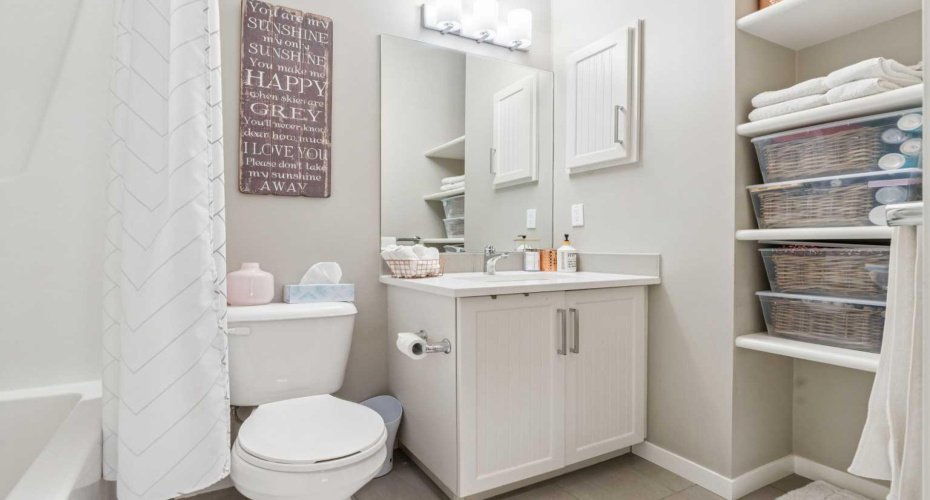 10 Mahogany Mews, Calgary, Alberta T3M 2R1, 2 Bedrooms Bedrooms, ,2 BathroomsBathrooms,Residential,For Sale,Mahogany,A2277684