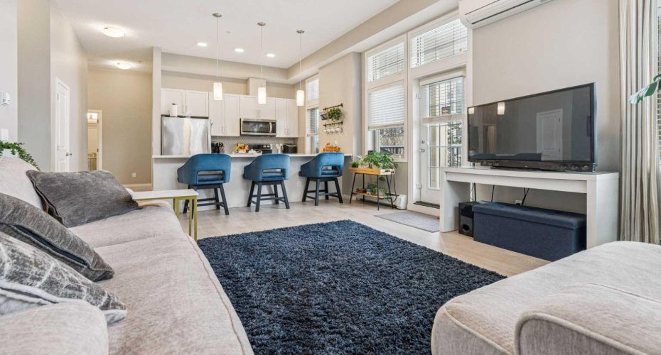 10 Mahogany Mews, Calgary, Alberta T3M 2R1, 2 Bedrooms Bedrooms, ,2 BathroomsBathrooms,Residential,For Sale,Mahogany,A2277684