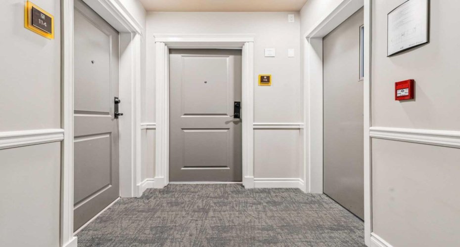 10 Mahogany Mews, Calgary, Alberta T3M 2R1, 2 Bedrooms Bedrooms, ,2 BathroomsBathrooms,Residential,For Sale,Mahogany,A2277684