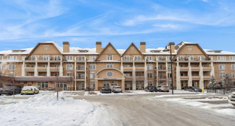 10 Mahogany Mews, Calgary, Alberta T3M 2R1, 2 Bedrooms Bedrooms, ,2 BathroomsBathrooms,Residential,For Sale,Mahogany,A2277684