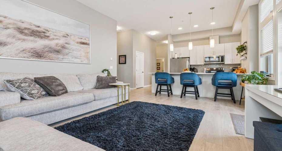 10 Mahogany Mews, Calgary, Alberta T3M 2R1, 2 Bedrooms Bedrooms, ,2 BathroomsBathrooms,Residential,For Sale,Mahogany,A2277684