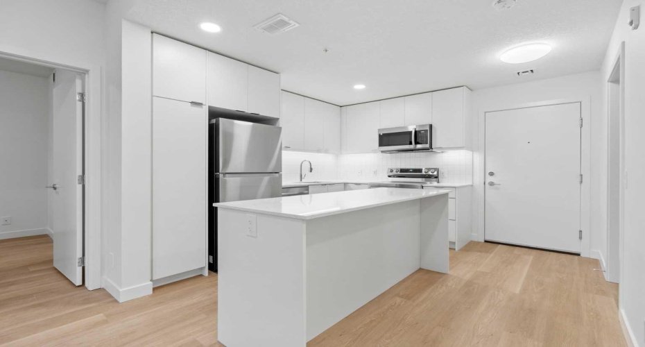 8500 19 Avenue, Calgary, Alberta T2A 0M8, 2 Bedrooms Bedrooms, ,2 BathroomsBathrooms,Residential,For Sale,19,A2283519