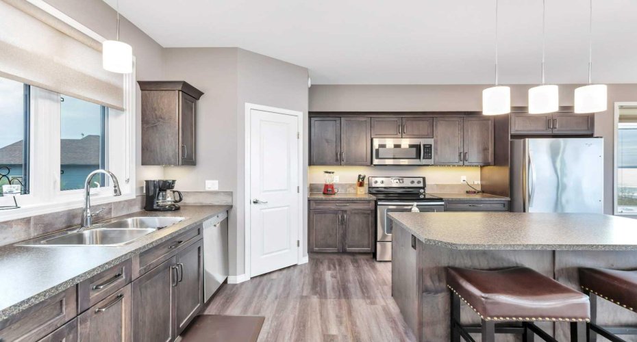 23 Marina View Close, Rural Stettler No. 6, County of, Alberta T0C 2L0, 5 Bedrooms Bedrooms, ,3 BathroomsBathrooms,Residential,For Sale,Marina View Close,A2283630