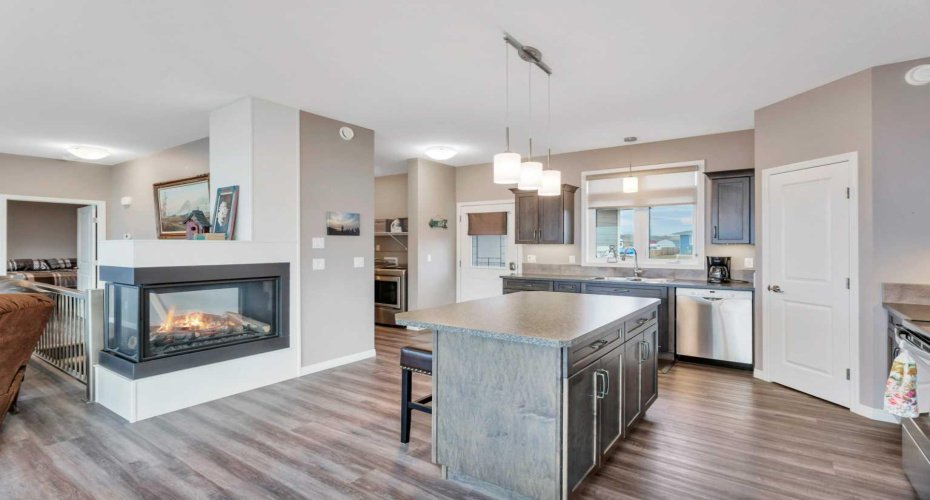 23 Marina View Close, Rural Stettler No. 6, County of, Alberta T0C 2L0, 5 Bedrooms Bedrooms, ,3 BathroomsBathrooms,Residential,For Sale,Marina View Close,A2283630