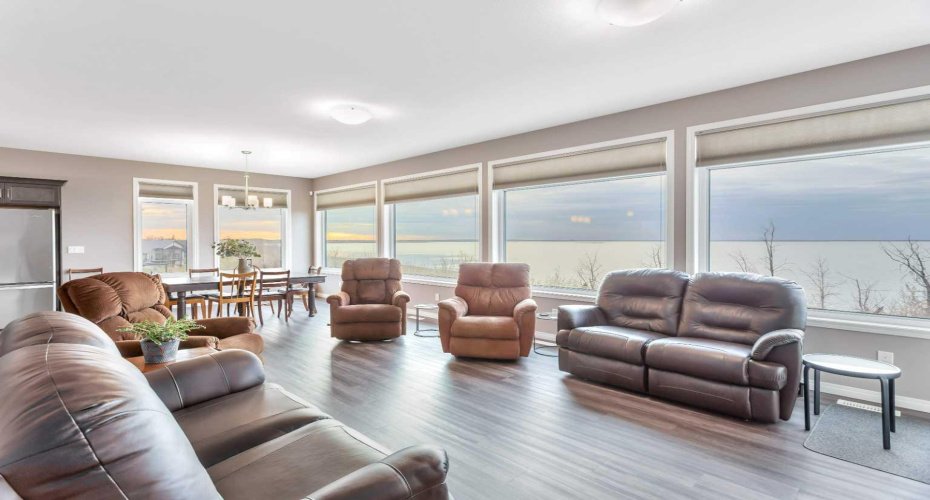 23 Marina View Close, Rural Stettler No. 6, County of, Alberta T0C 2L0, 5 Bedrooms Bedrooms, ,3 BathroomsBathrooms,Residential,For Sale,Marina View Close,A2283630