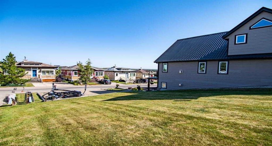 25054 South Pine Lake Road, Rural Red Deer County, Alberta T0M 1R0, ,Land,For Sale,South Pine Lake,A2284621