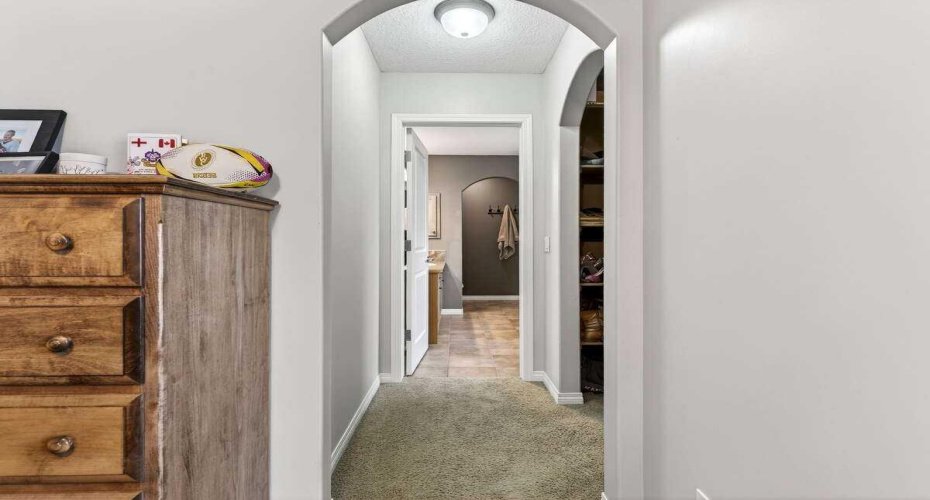 55 Sheep River Cove, Okotoks, Alberta T1S 2T4, 4 Bedrooms Bedrooms, ,4 BathroomsBathrooms,Residential,For Sale,Sheep River,A2284784