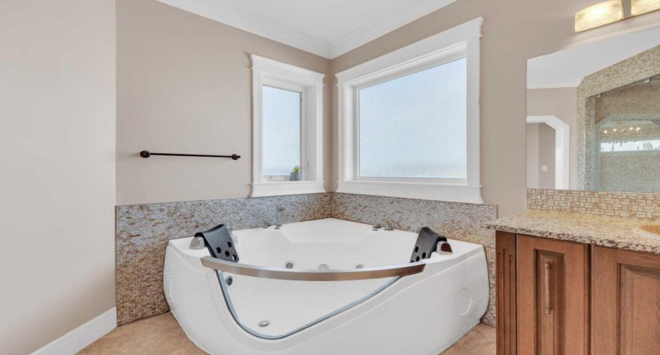 3 Trump Place, Red Deer, Alberta T4P 0K8, 4 Bedrooms Bedrooms, ,4 BathroomsBathrooms,Residential,For Sale,Trump,A2276915
