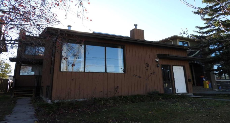 129 32 Avenue, Calgary, Alberta T2M 2P7, 6 Bedrooms Bedrooms, ,3 BathroomsBathrooms,Residential,For Sale,32,A2284549