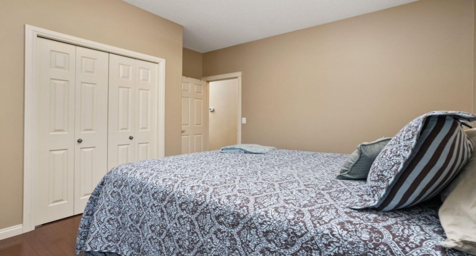 3804 69A Street Close, Camrose, Alberta T4V 5A8, 5 Bedrooms Bedrooms, ,3 BathroomsBathrooms,Residential,For Sale,69A,A2284808