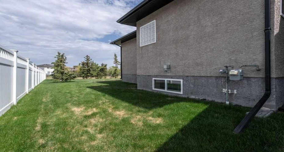 3804 69A Street Close, Camrose, Alberta T4V 5A8, 5 Bedrooms Bedrooms, ,3 BathroomsBathrooms,Residential,For Sale,69A,A2284808