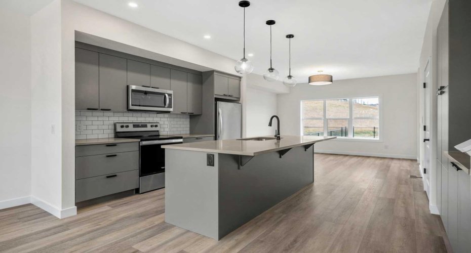 525 River Heights Drive, Cochrane, Alberta T4C 3E3, 3 Bedrooms Bedrooms, ,3 BathroomsBathrooms,Residential,For Sale,River Heights,A2282391