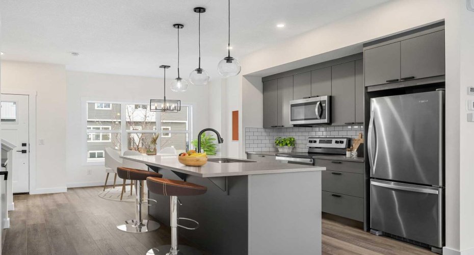 525 River Heights Drive, Cochrane, Alberta T4C 3E3, 3 Bedrooms Bedrooms, ,3 BathroomsBathrooms,Residential,For Sale,River Heights,A2282391