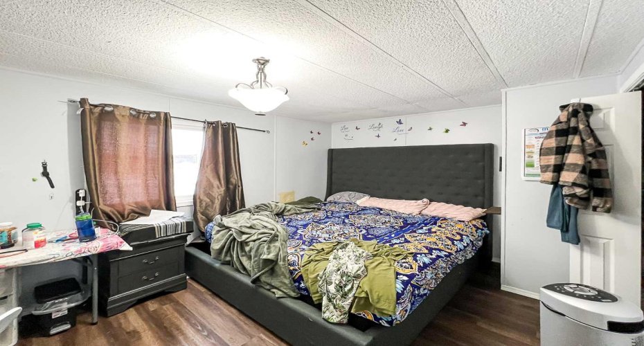 4919 1 Street, Donnelly, Alberta T0H 1G0, 3 Bedrooms Bedrooms, ,1 BathroomBathrooms,Residential,For Sale,1,A2273651