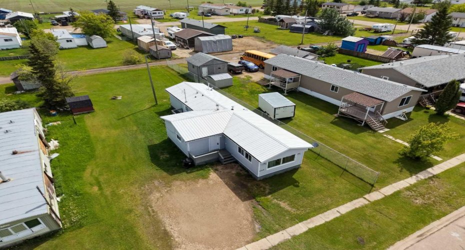 4919 1 Street, Donnelly, Alberta T0H 1G0, 3 Bedrooms Bedrooms, ,1 BathroomBathrooms,Residential,For Sale,1,A2273651