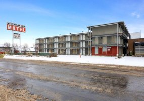9906 Saunderson Avenue, Fort McMurray, Alberta T9H 1R9, ,Commercial,For Sale,Saunderson,A2274315