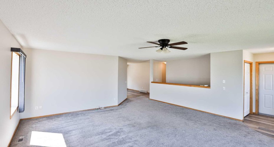 105 Aspen Way, Vulcan, Alberta T0L 2B0, 5 Bedrooms Bedrooms, ,3 BathroomsBathrooms,Residential,For Sale,Aspen,A2279104