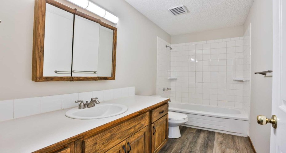 105 Aspen Way, Vulcan, Alberta T0L 2B0, 5 Bedrooms Bedrooms, ,3 BathroomsBathrooms,Residential,For Sale,Aspen,A2279104