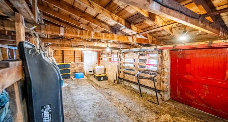 274052 Township Road 424, Rural Ponoka County, Alberta T4J 1V9, 5 Bedrooms Bedrooms, ,3 BathroomsBathrooms,Residential,For Sale,Township Road 424,A2283047