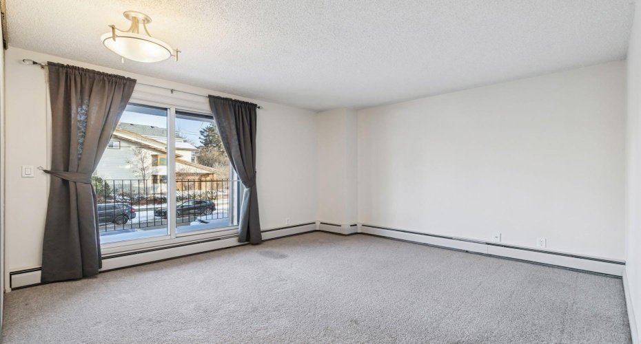 1607 26 Avenue, Calgary, Alberta T2T 1C7, 3 Bedrooms Bedrooms, ,1 BathroomBathrooms,Residential,For Sale,26,A2283295