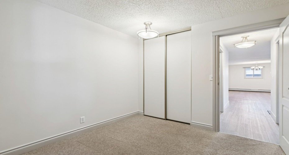 1607 26 Avenue, Calgary, Alberta T2T 1C7, 3 Bedrooms Bedrooms, ,1 BathroomBathrooms,Residential,For Sale,26,A2283295