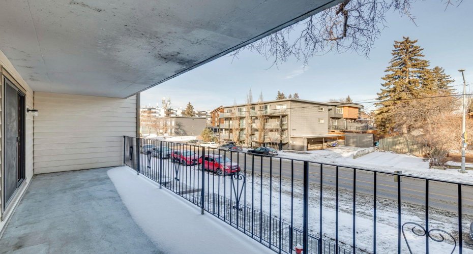 1607 26 Avenue, Calgary, Alberta T2T 1C7, 3 Bedrooms Bedrooms, ,1 BathroomBathrooms,Residential,For Sale,26,A2283295